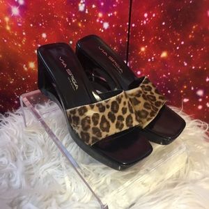 Vintage 90s pony hair leopard cut out platform